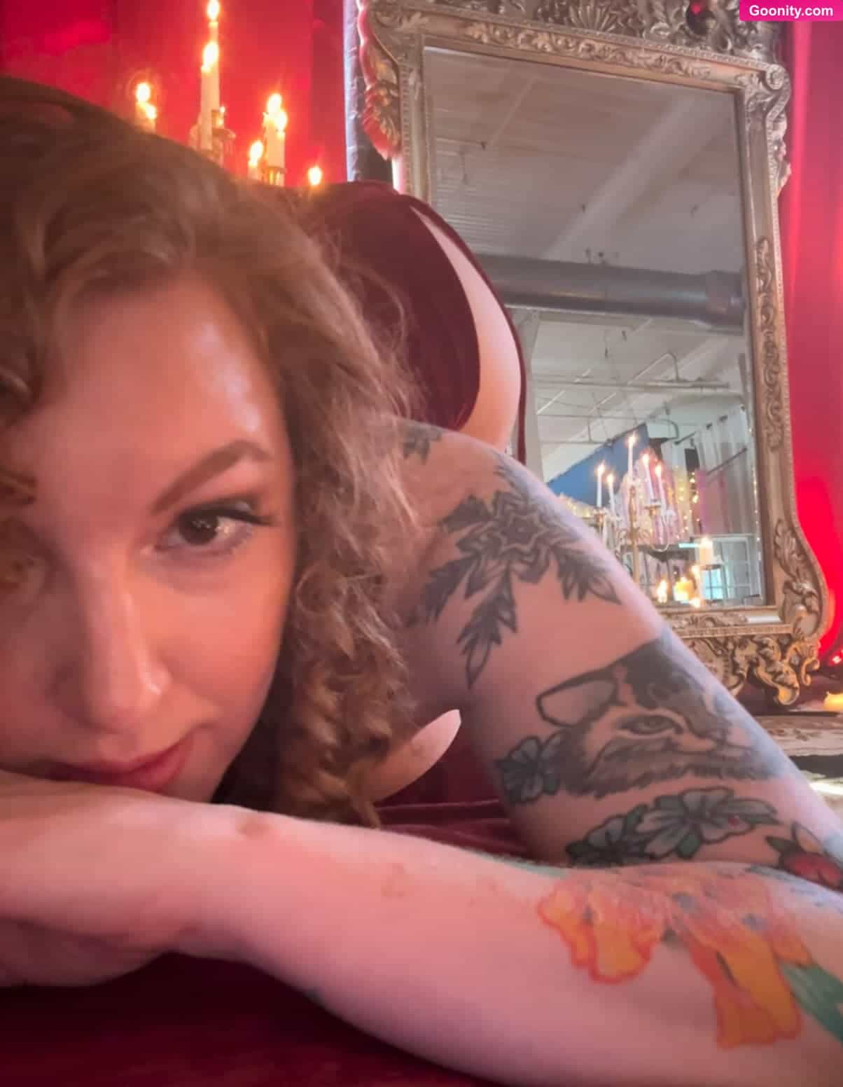 melodyaugust - Photo 2