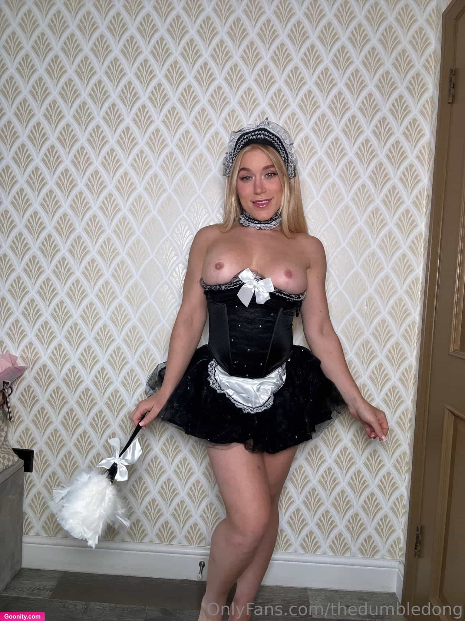 NEWLY SINGLE ELLE BROOKE 🇬🇧 photo 83