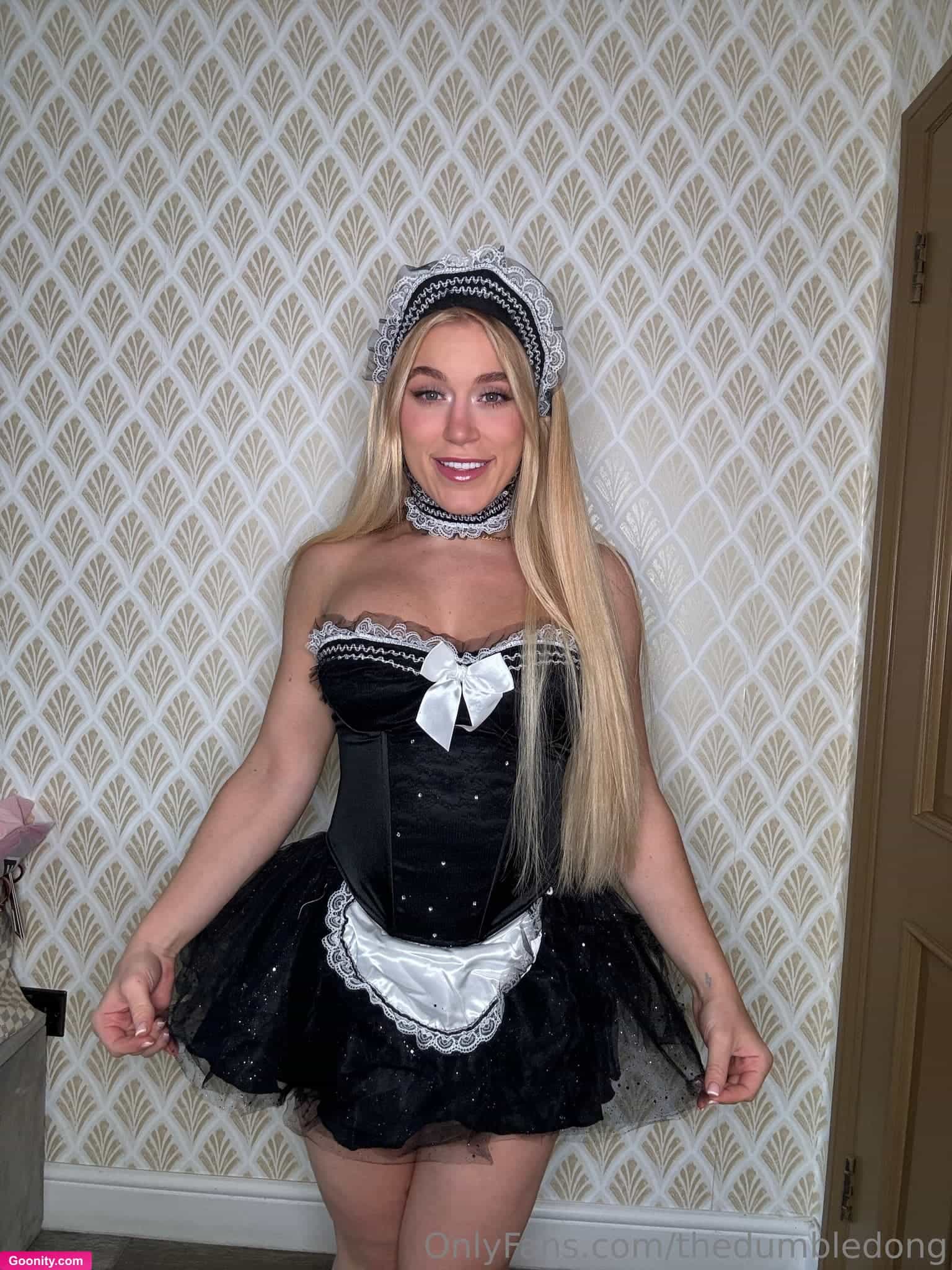 NEWLY SINGLE ELLE BROOKE 🇬🇧 photo 91