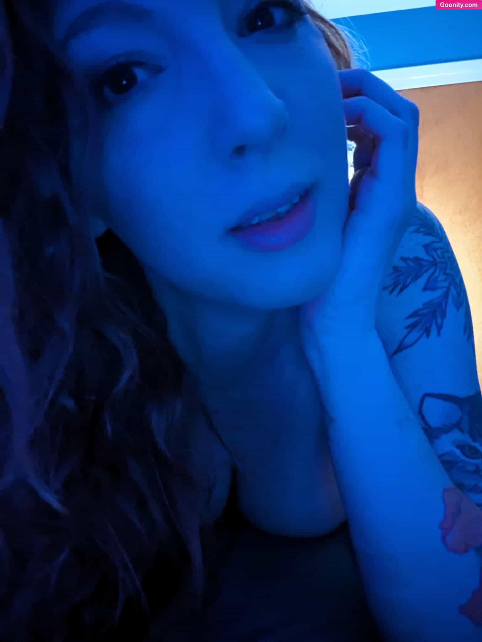 Melody August photo 41