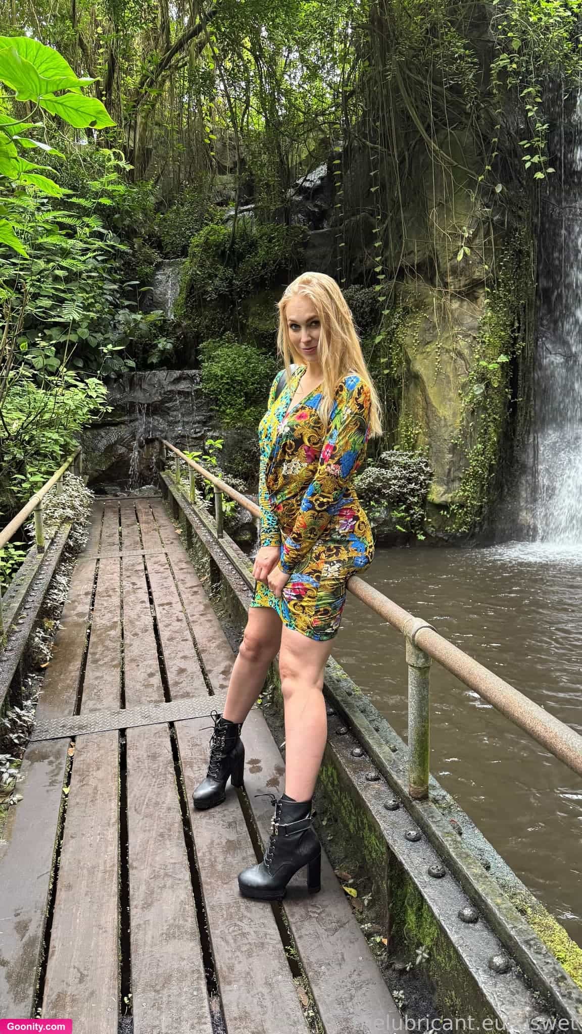 Siswet Anal Princess photo 44