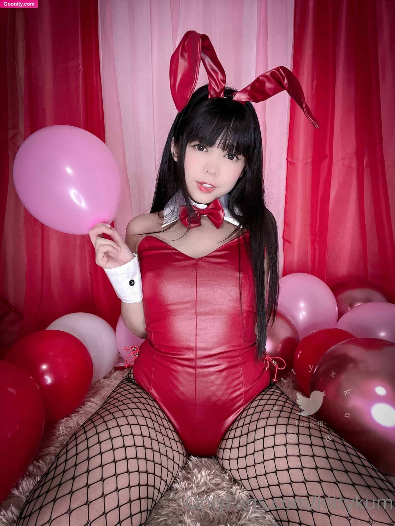 Kitty Kum *FREE* photo 61