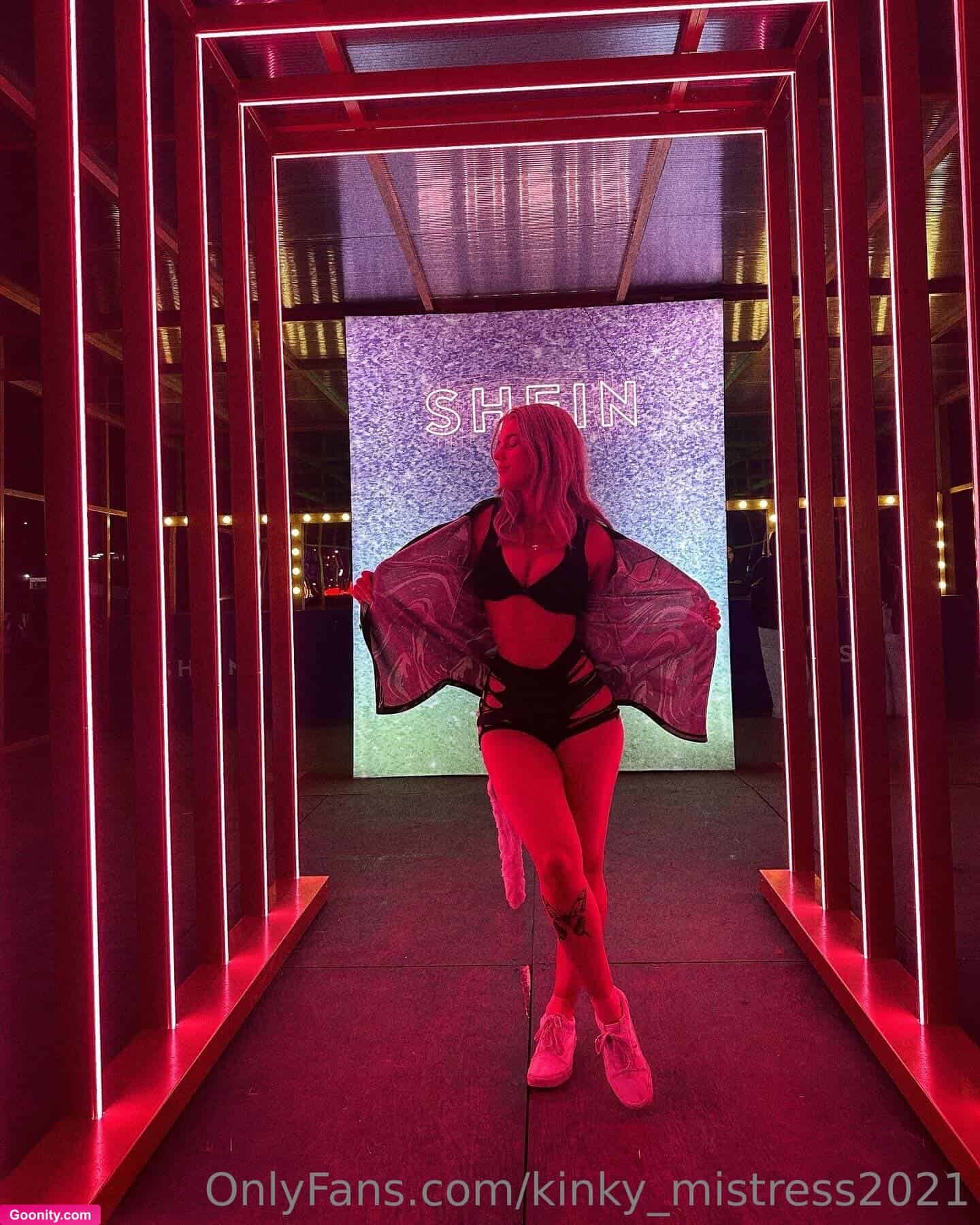 kinky_mistress photo 54