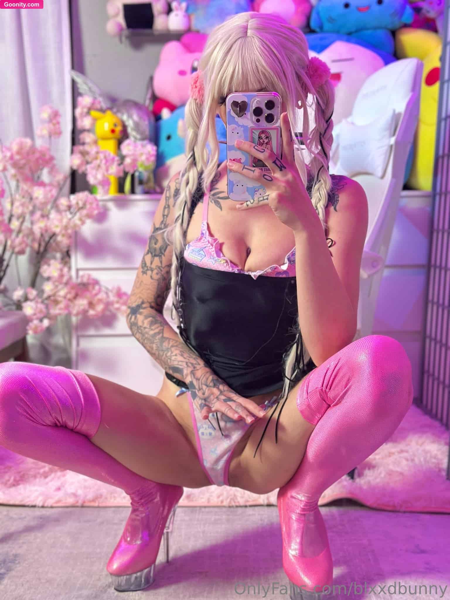 𝕓𝕝𝕩𝕩𝕕𝕓𝕦𝕟𝕟𝕪 photo 95