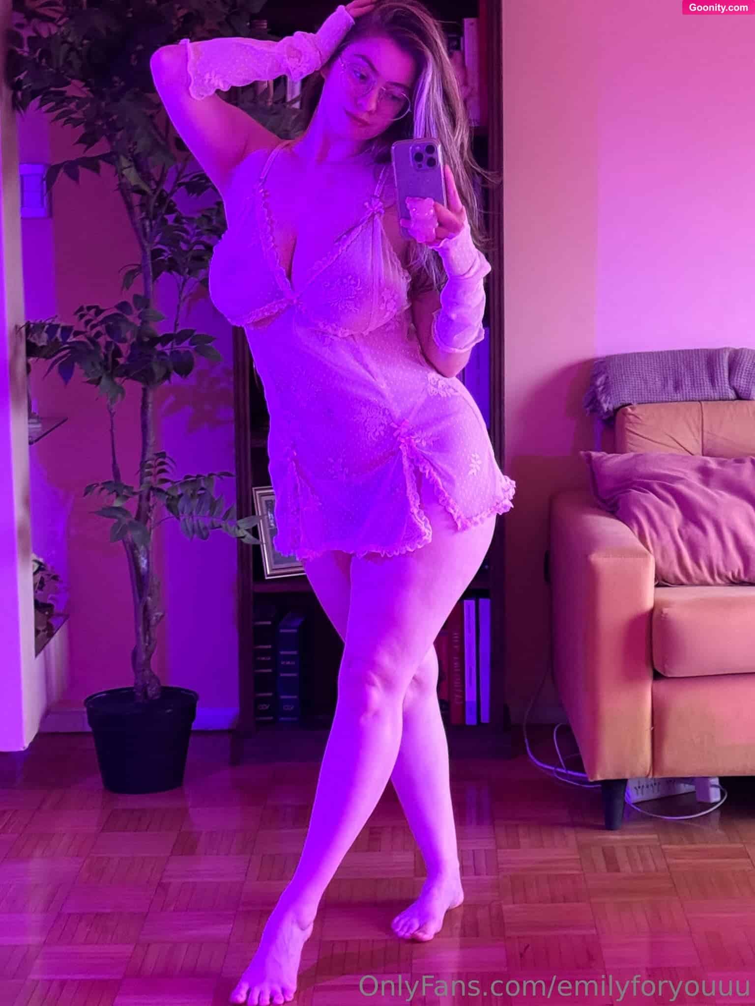 emilyforyouuu - Photo 2