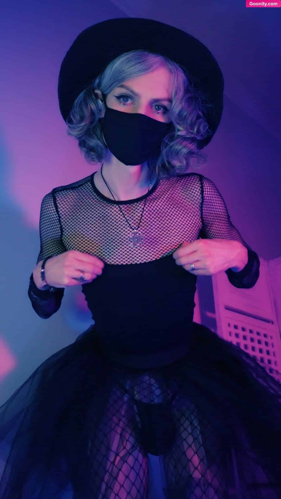 your_witch_alba - Photo 33