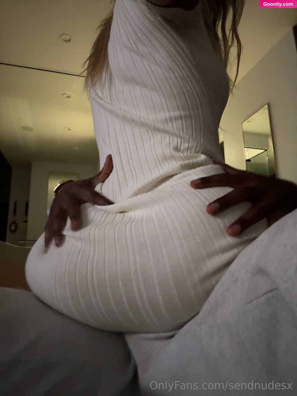 sendnudesx - Photo 12