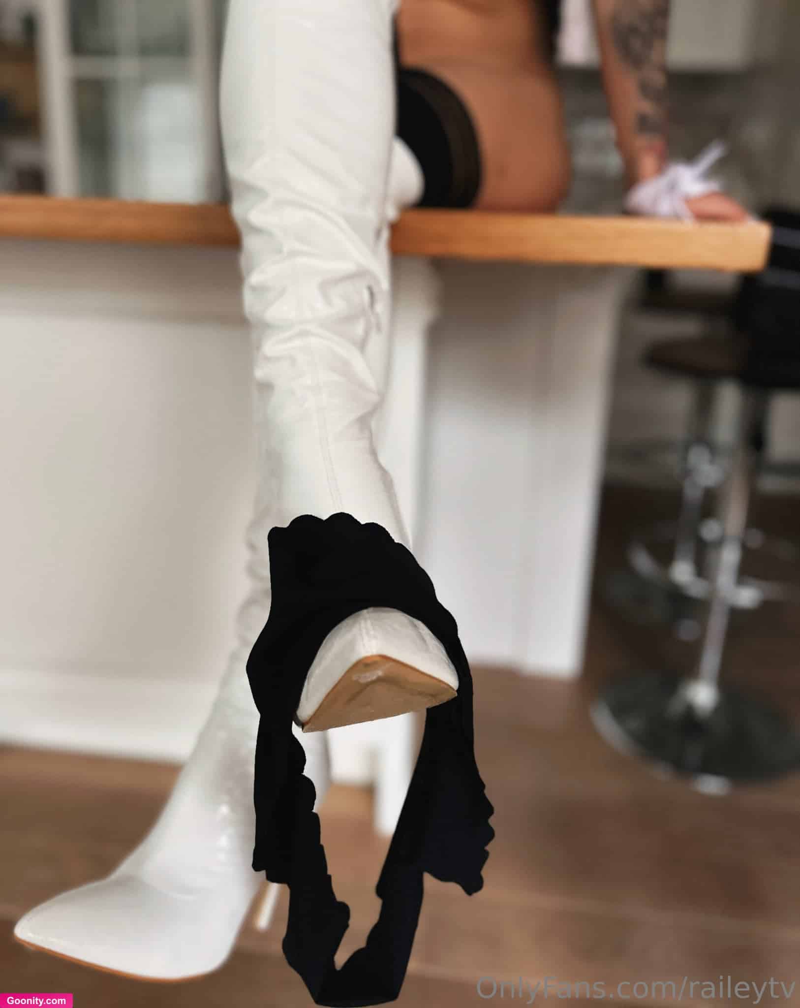 RaileyTV VIP photo 75