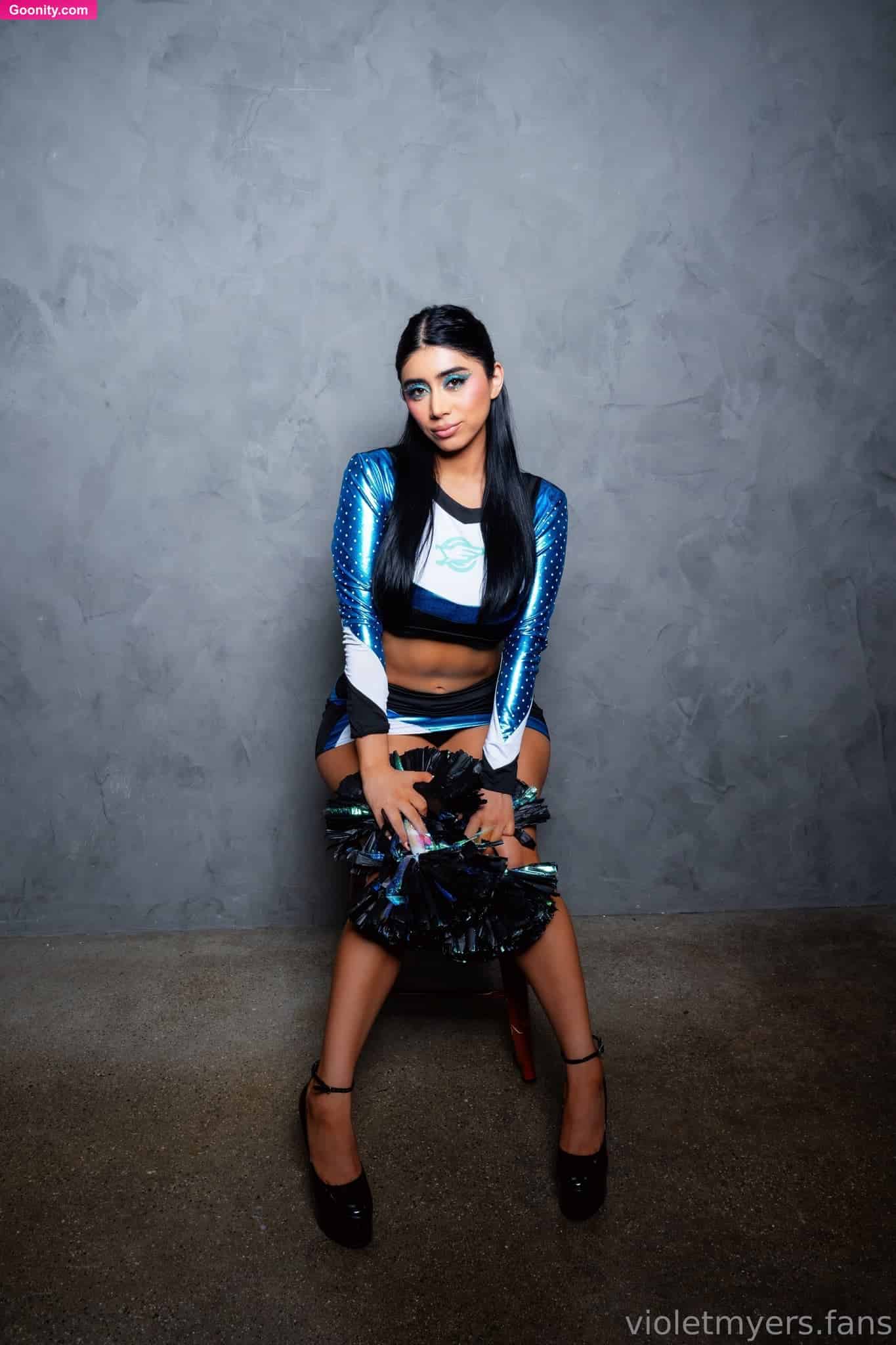 Violet Myers photo 91