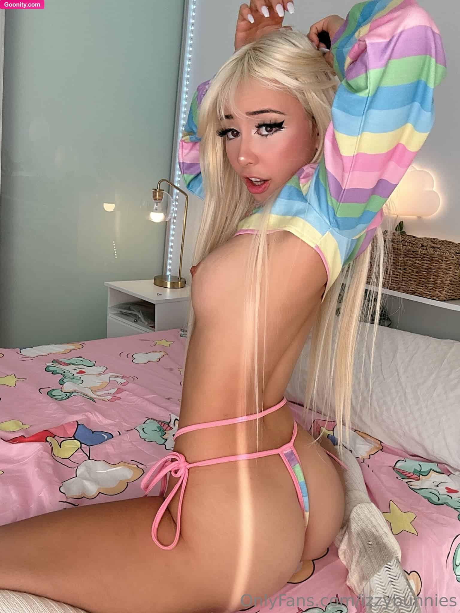 Izzy Skye 🐾 photo 94