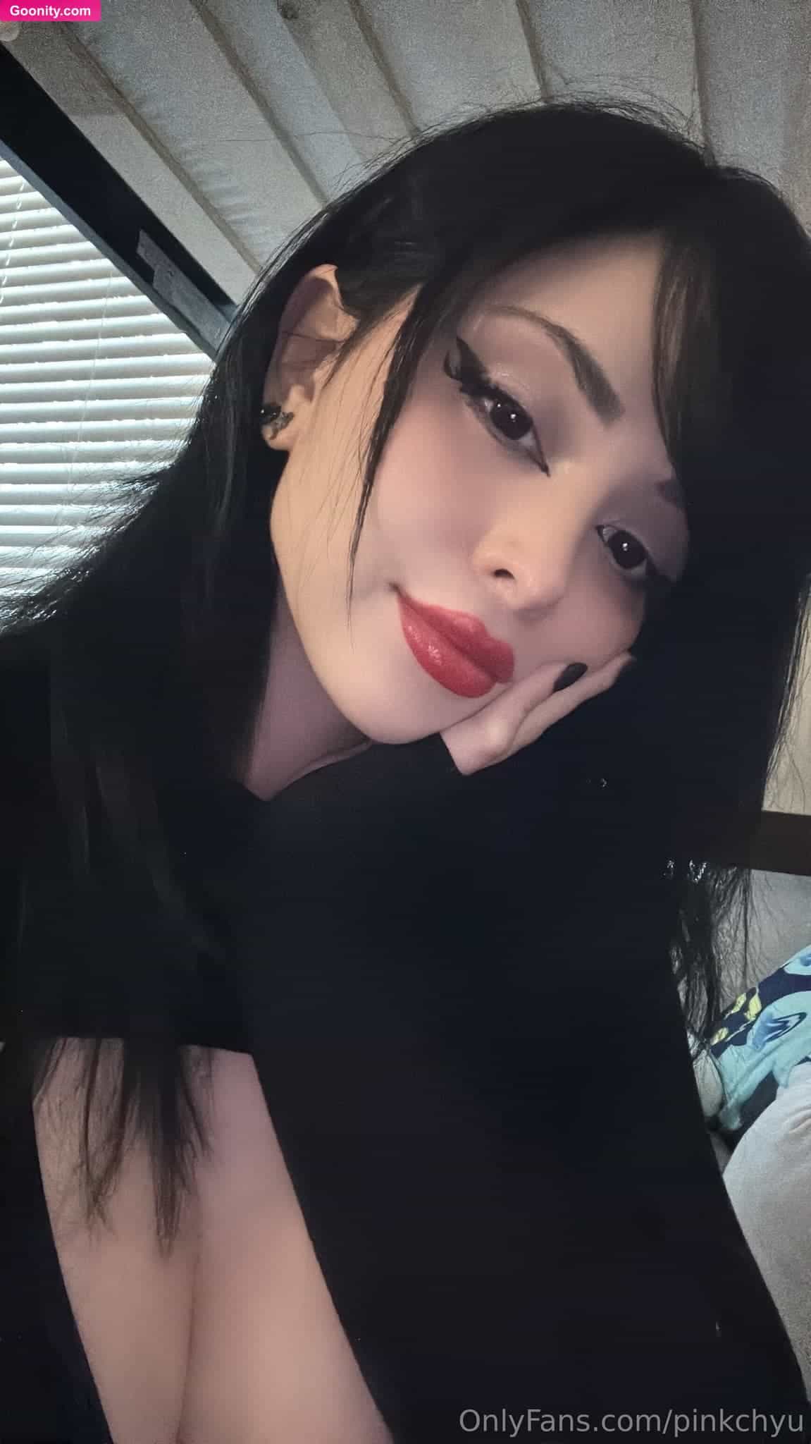 Pinkchyu VIP - 裸体泄露照片 1